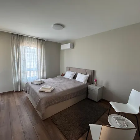 Cozy Place For Nights 公寓 *