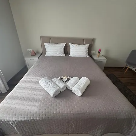 Cozy Place For Nights