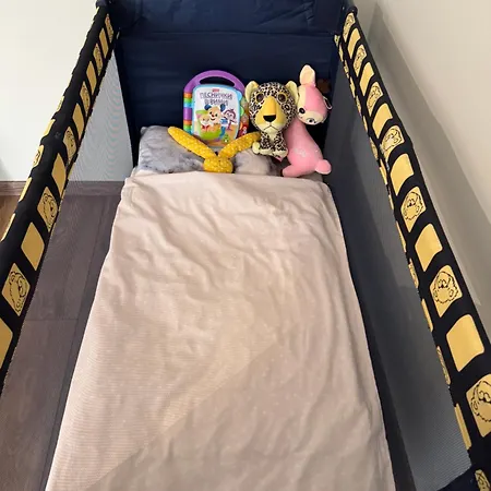 Cozy Place For Nights *