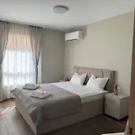 Cozy Place For Nights Апартаменты Пловдив