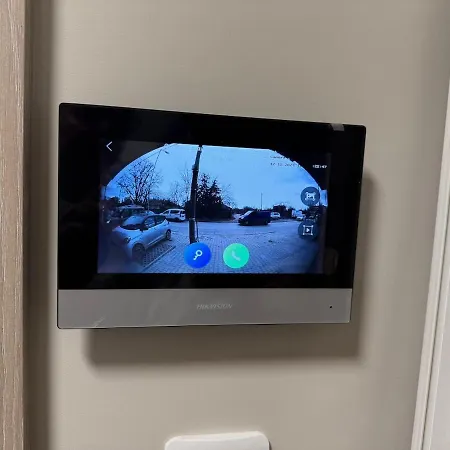 Cozy Place For Nights Apartment Plovdiv