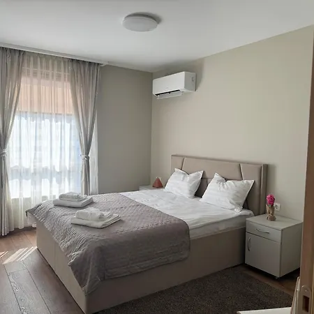 Cozy Place For Nights Apartment Plovdiv
