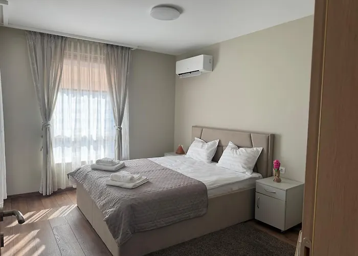 Cozy Place For Nights Apartment Plovdiv