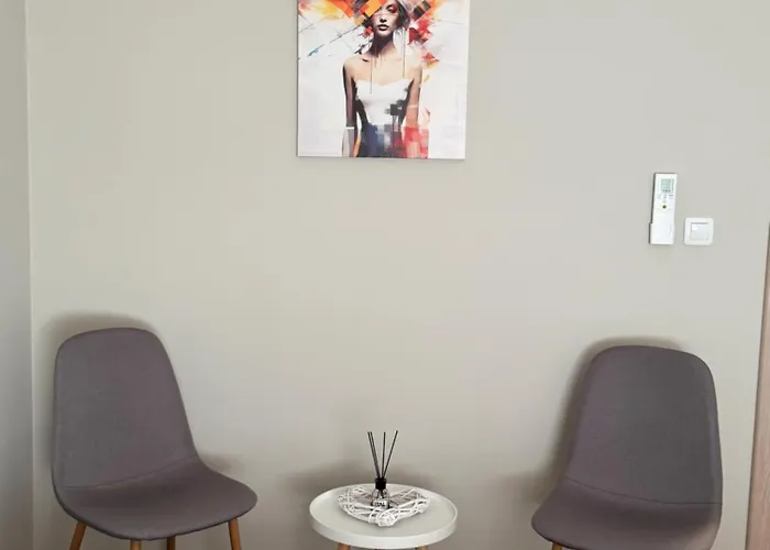 Cozy Place For Nights